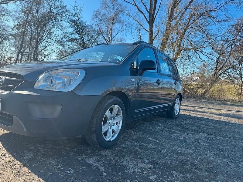 Gebraucht Kia Carens 145 PS (106 kW) 2007 Schwarz Van / Kleinbus