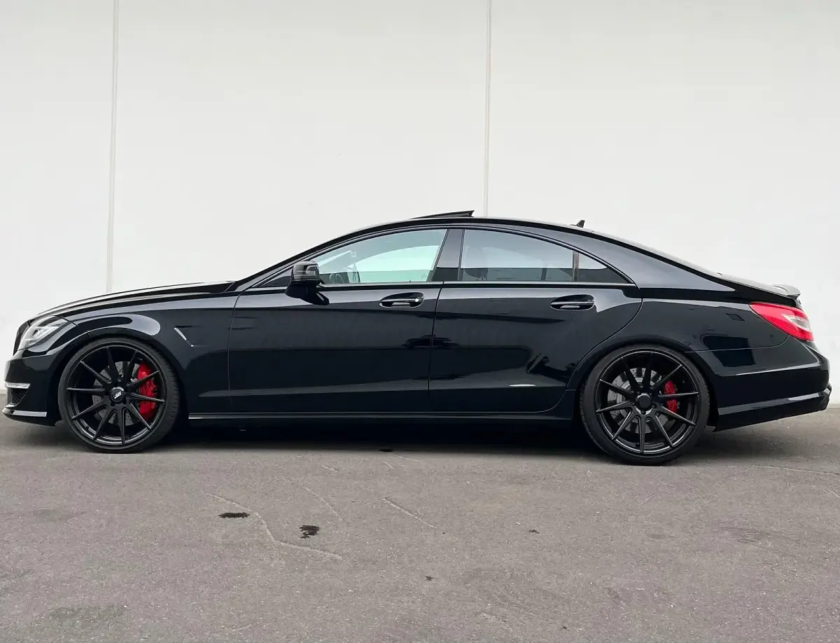 Gebraucht Mercedes CLS63 AMG AMG 557 PS (409 kW) 2011 Schwarz Coupé