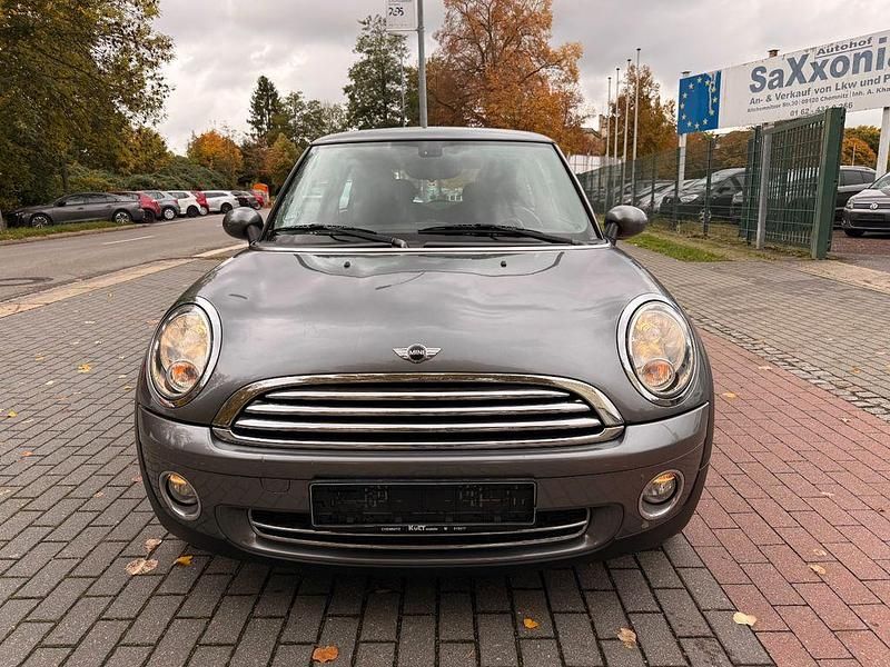Grau Gebraucht 2010 Mini ONE Kleinwagen | 5.480 € (Fairer Preis) - Bild 1/4