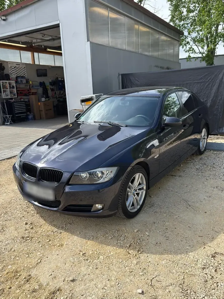 Gebraucht BMW 318 129 PS (94 kW) 2005 Andere farben Limousine