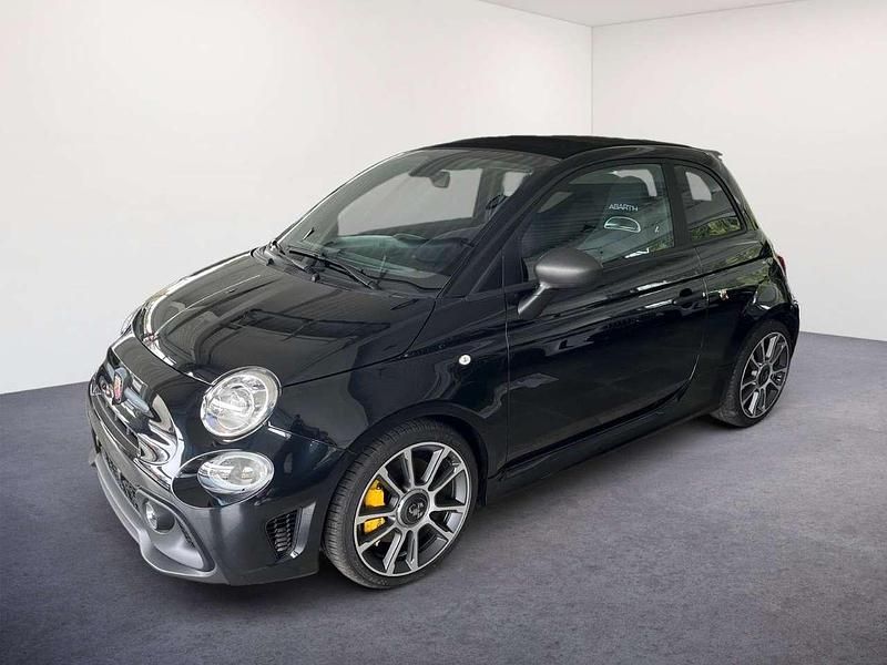 Vesuvio schwarz Gebraucht 2024 Abarth 695C Turismo Cabrio | 36.900 € (Etwas zu teuer) - Bild 1/4