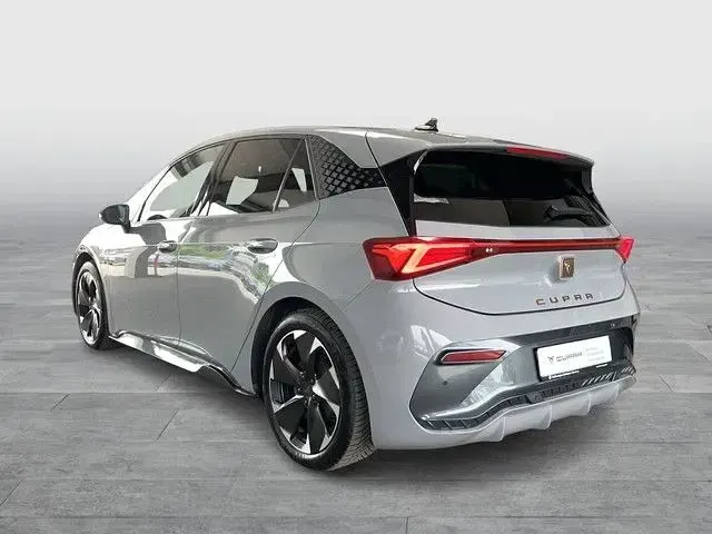 Gebraucht Cupra Born 150 kW (204 PS) 2023 Vaporgrau (metallic) Kleinwagen