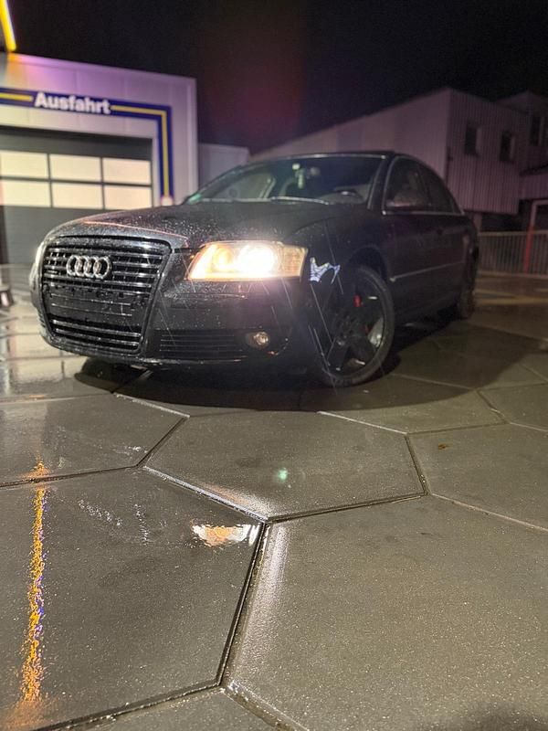 Schwarz Gebraucht 2005 Audi A8 Limousine | 2.700 € (Superpreis) - Bild 1/4