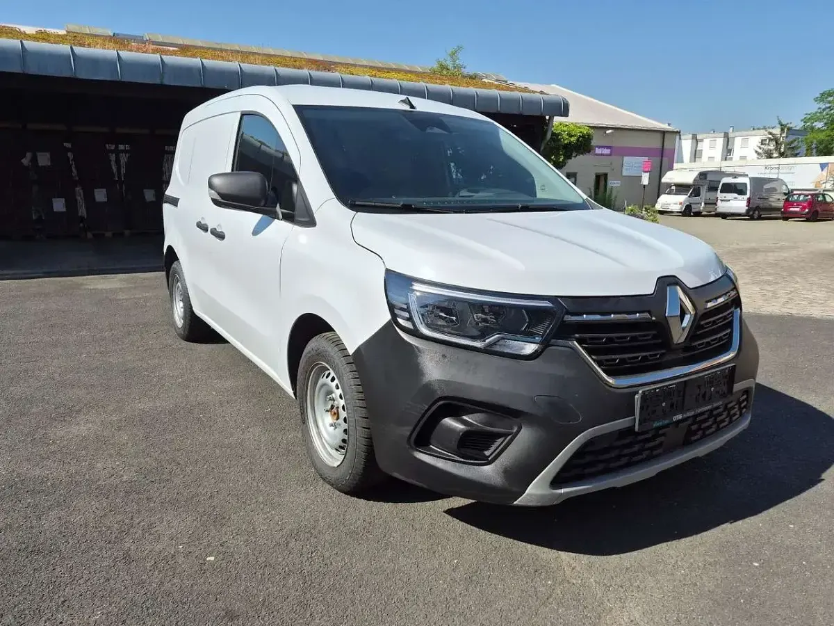 Gebraucht Renault Kangoo 95 PS (69 kW) 2024 Weiß Van / Kleinbus