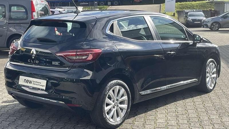 Gebraucht Renault Clio V Intens 140 PS (102 kW) 2022 Schwarz Kleinwagen