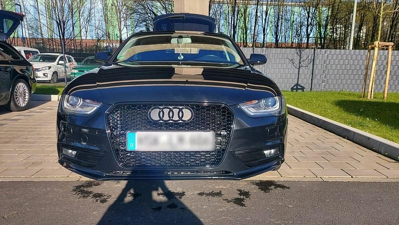 Schwarz Gebraucht 2013 Audi A4 Kombi | 10.499 € (Etwas zu teuer) - Bild 1/4