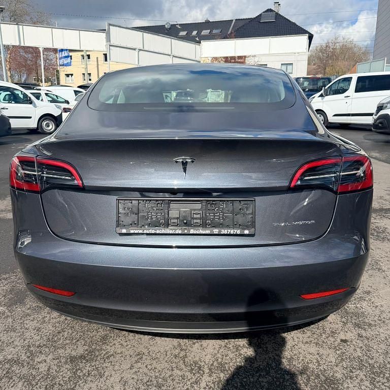 Gebraucht Tesla Model 3 324 kW (441 PS) 2022 Grau Limousine