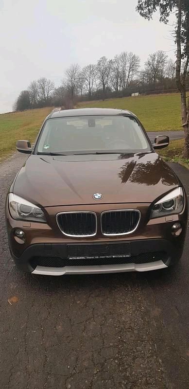 Gebraucht BMW X1 177 PS (130 kW) 2010 Braun SUV