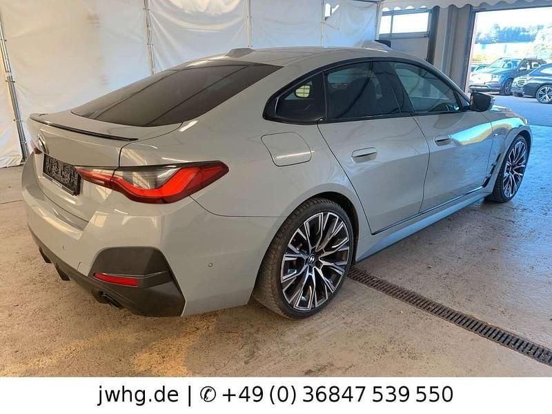 Gebraucht BMW 430 M Sport 245 PS (180 kW) 2022 Brooklyn grau Coupé