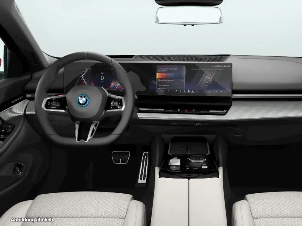 Gebraucht BMW i5 Comfort Edition 250 kW (340 PS) 2025 Kombi