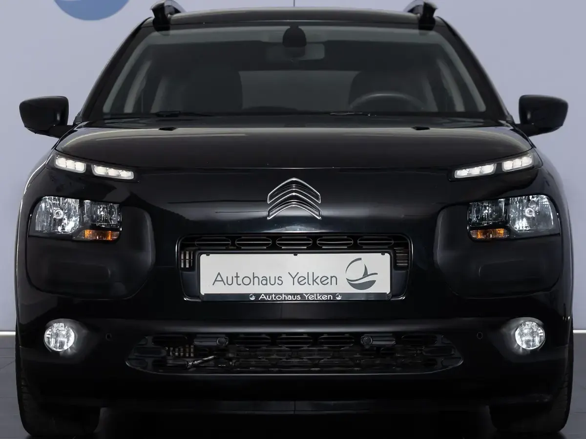 Gebraucht Citroën C4 99 PS (72 kW) 2017 Schwarz SUV