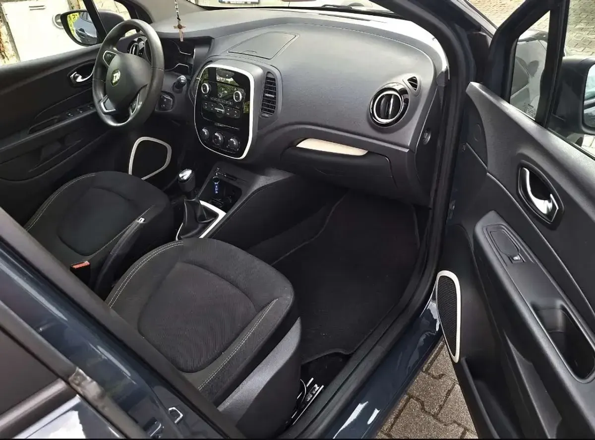 Gebraucht Renault Captur Intens 90 PS (66 kW) 2019 SUV