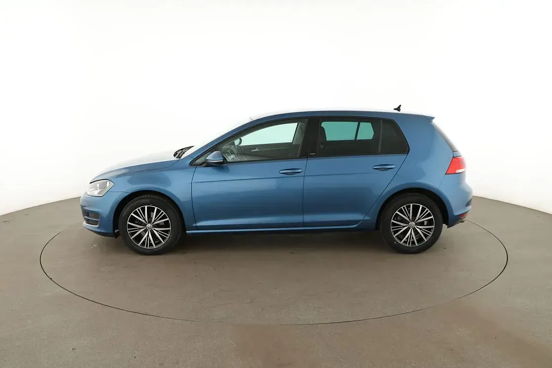 Gebraucht VW Golf VII Allstar 2016 Blau Limousine