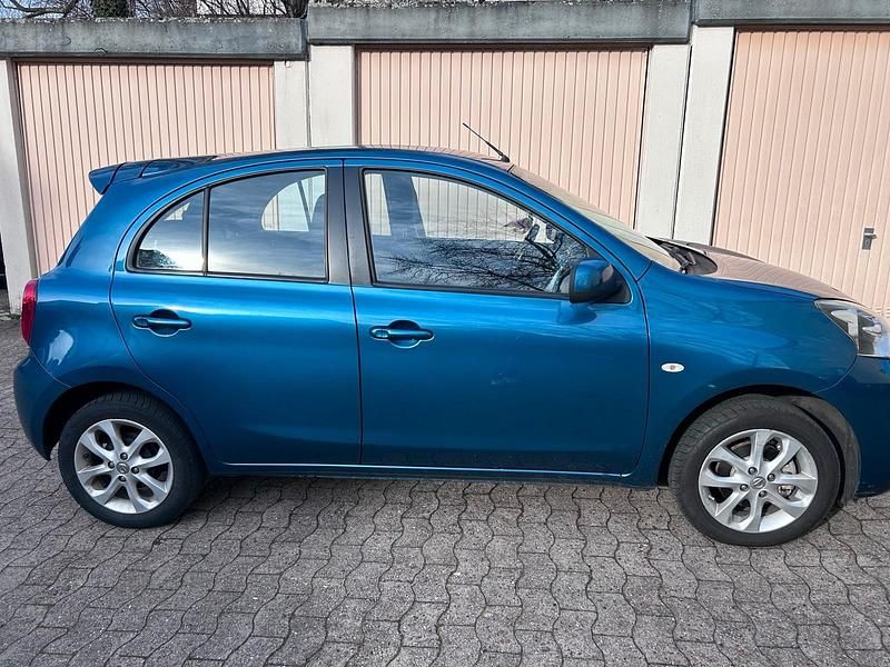 Gebraucht Nissan Micra 80 PS (58 kW) 2015 Blau Kleinwagen