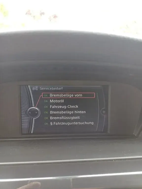Gebraucht BMW 320 184 PS (135 kW) 2012 Schwarz Kombi