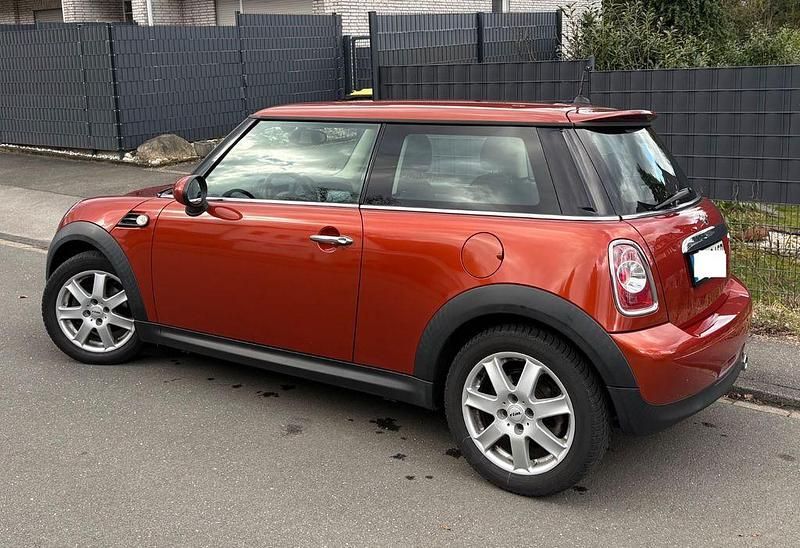 Gebraucht Mini ONE 98 PS (72 kW) 2012 Orange Kleinwagen