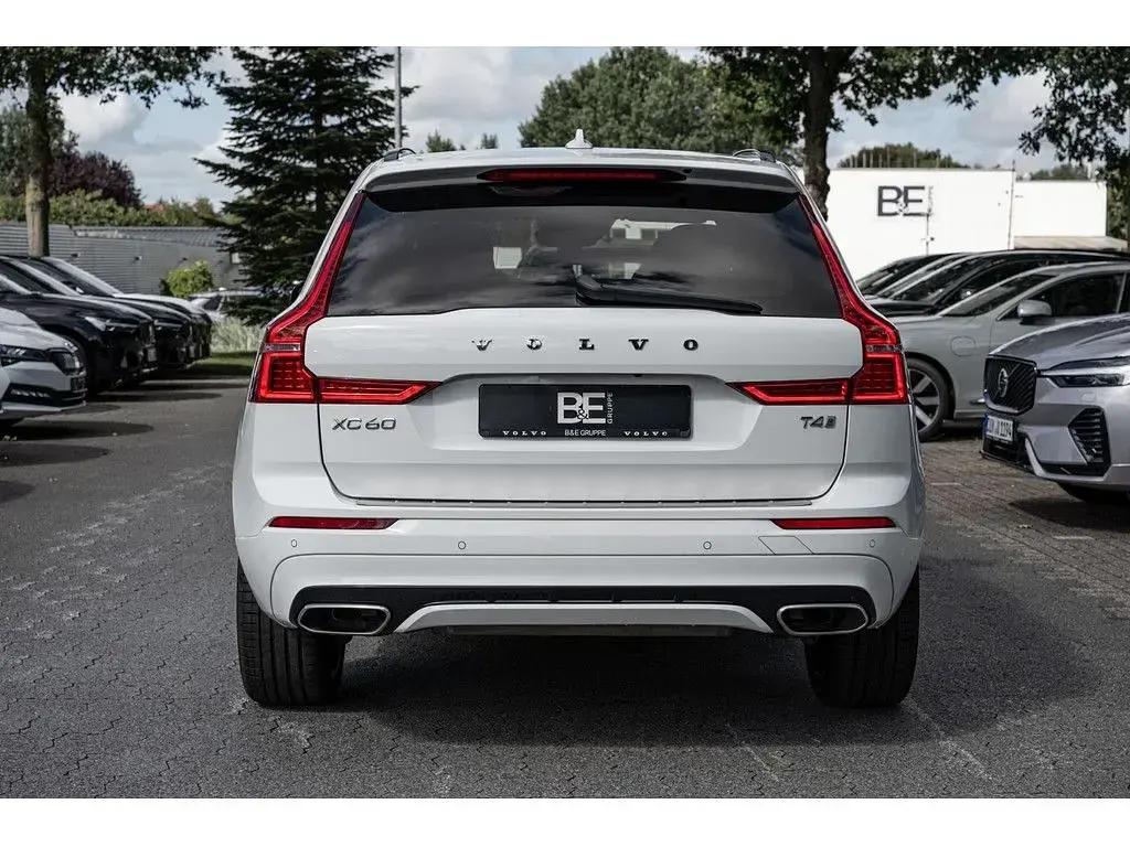 Gebraucht Volvo XC60 R-Design 190 PS (139 kW) 2019 Weiß SUV