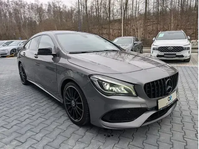 Gebraucht Mercedes CLA200 AMG line 136 PS (100 kW) 2018 Mountaingrau  metalliclack Coupé
