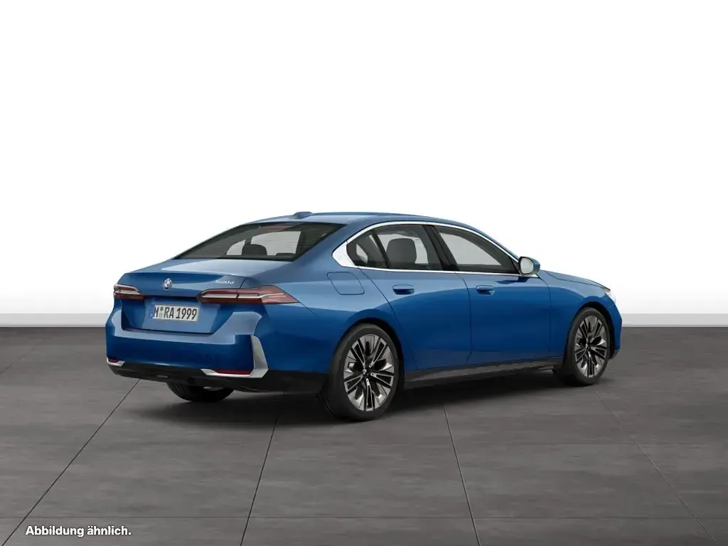 Gebraucht BMW 520 197 PS (144 kW) 2025 Phytonicblau metallic Limousine