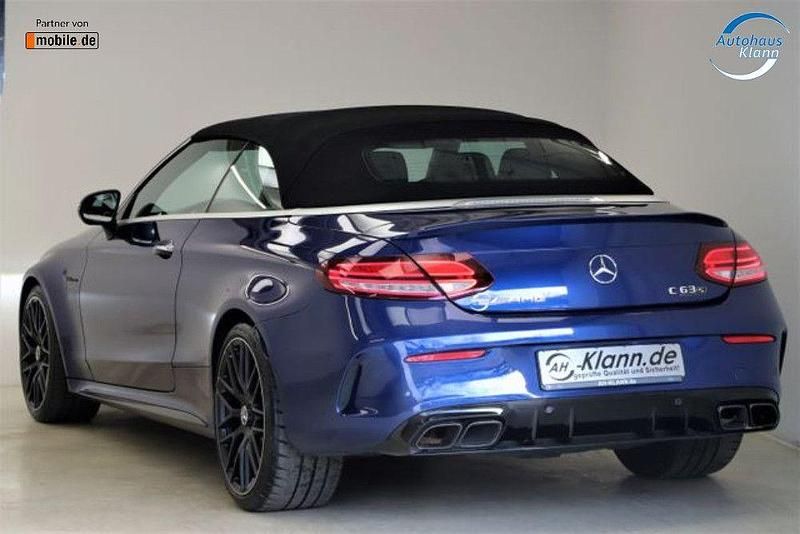 Gebraucht Mercedes C63S AMG AMG 510 PS (375 kW) 2021 Blau Cabrio