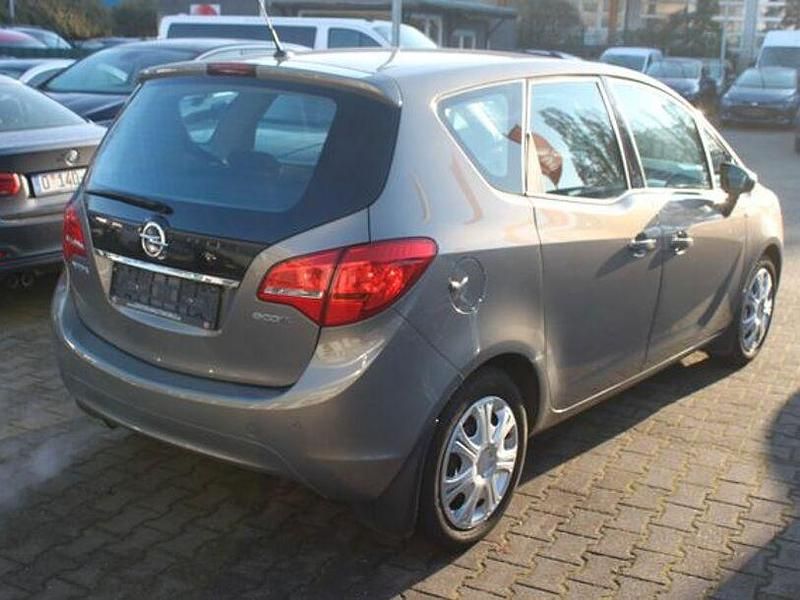 Gebraucht Opel Meriva Edition 120 PS (88 kW) 2015 Braun Van / Kleinbus
