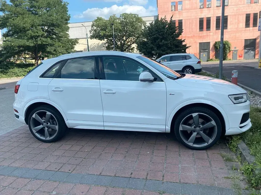 Gebraucht Audi Q3 Sport 125 PS (91 kW) 2017 Weiß SUV