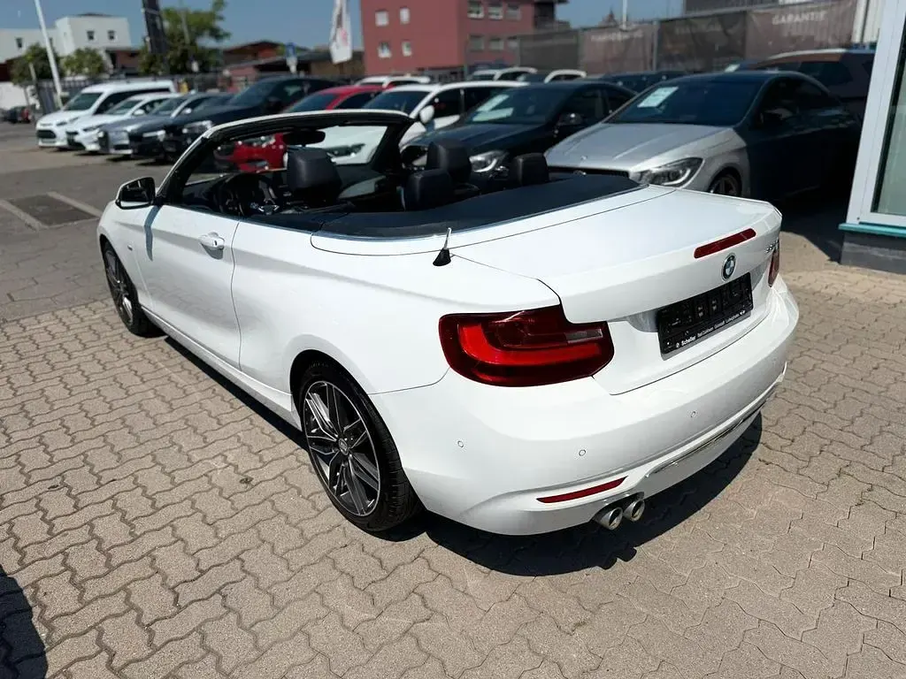 Gebraucht BMW 225 Luxury Line 224 PS (164 kW) 2017 Weiß Cabrio