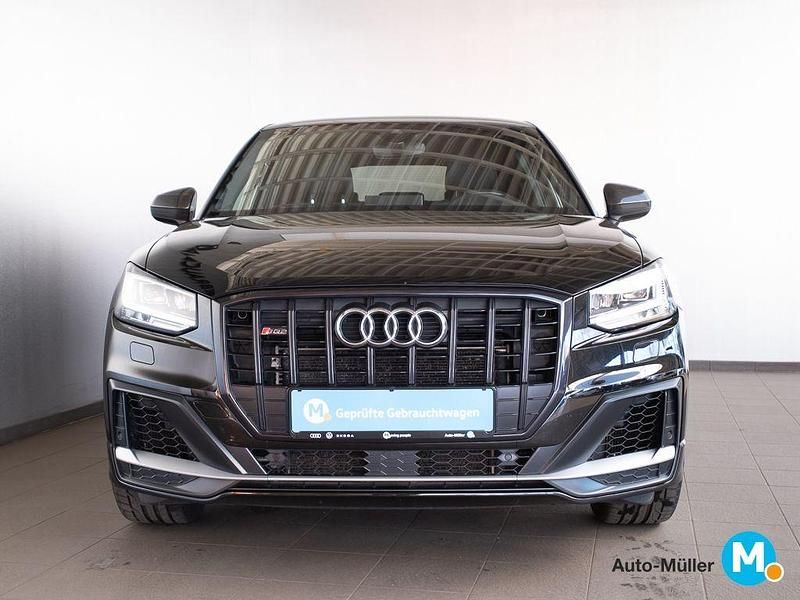 Gebraucht Audi SQ2 Sport 300 PS (220 kW) 2019 Mythosschwarz metallic (metallic) SUV