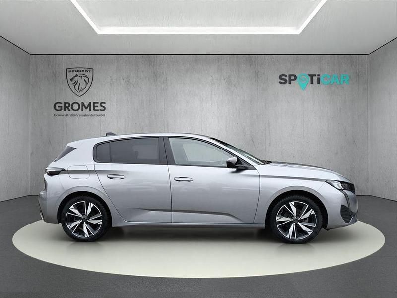Gebraucht Peugeot 308 Allure 131 PS (96 kW) 2024 Metfa artense silber Limousine