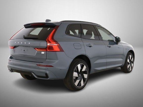 Gebraucht Volvo XC60 Plus 455 PS (334 kW) 2024 Thunder grey / metallic SUV