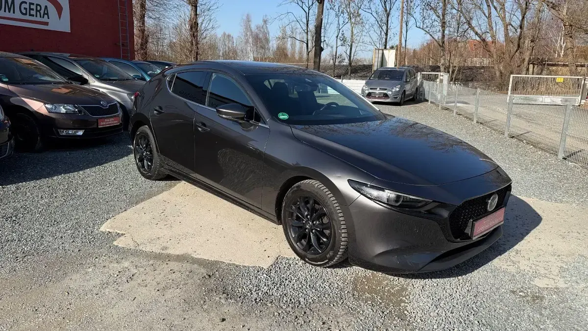 Gebraucht Mazda 3 116 PS (85 kW) 2019 Grau Limousine