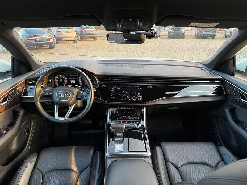 Gebraucht Audi Q8 S-Line 286 PS (210 kW) 2018 Gletscherweiss SUV