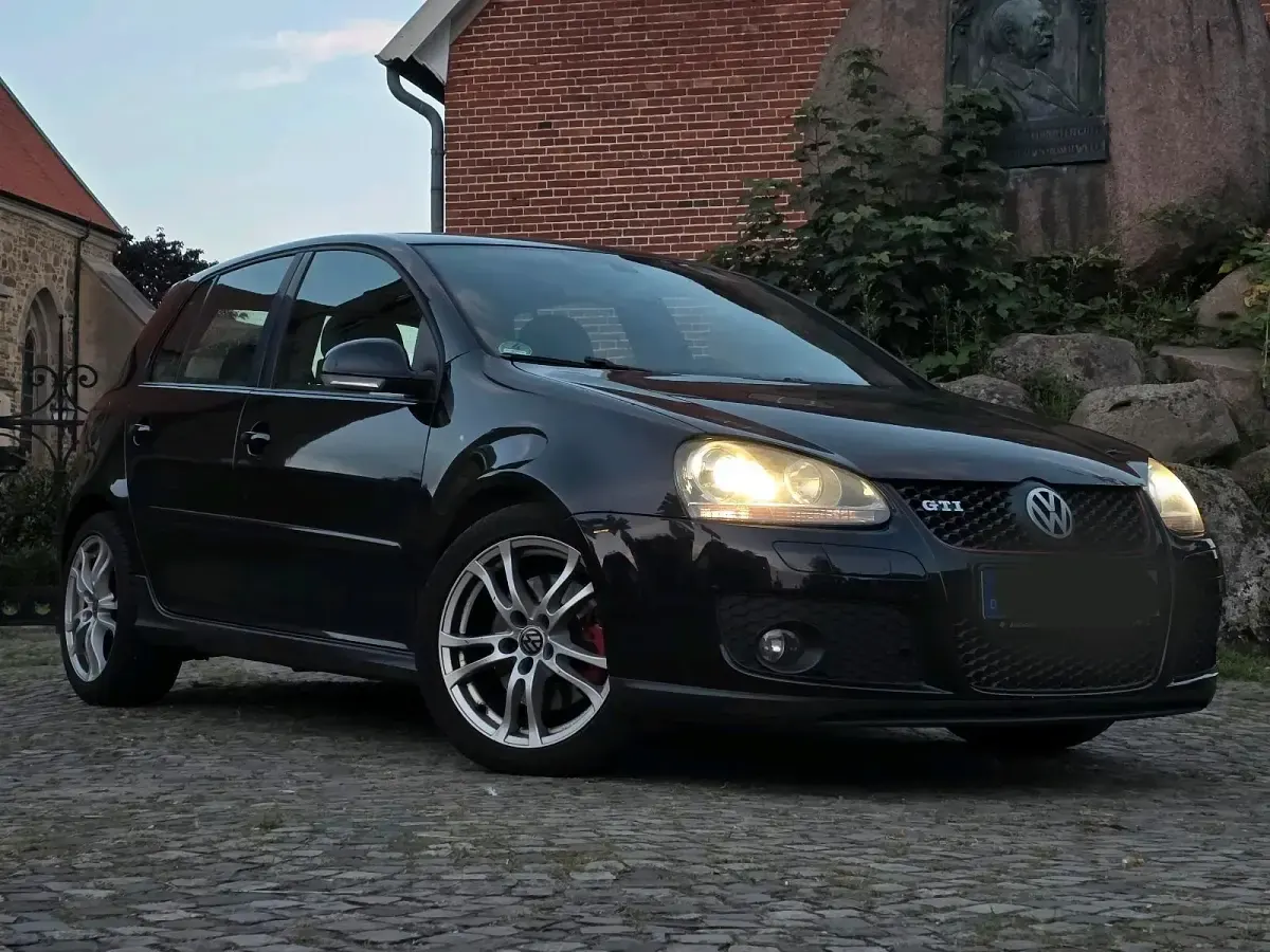 Gebraucht VW Golf V GTI 200 PS (147 kW) 2007 Schwarz Limousine