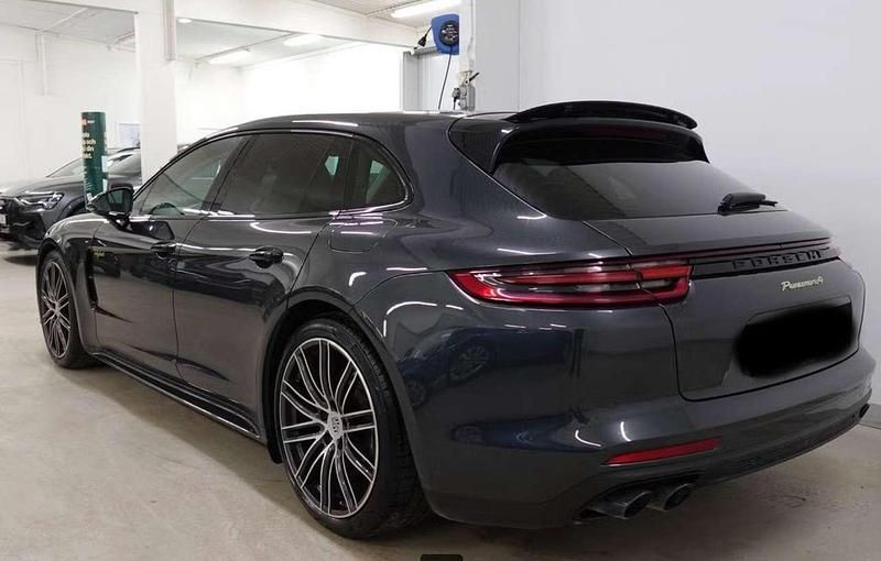Gebraucht Porsche Panamera Sport Turismo 462 PS (339 kW) 2018 Vulkangrau Kombi