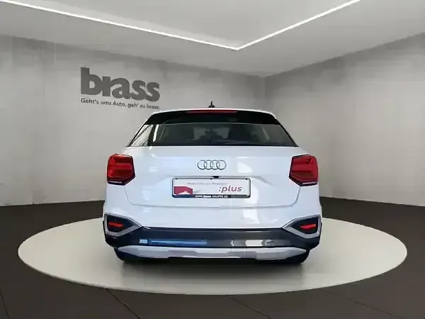 Gebraucht Audi Q2 Advanced Plus 110 PS (80 kW) 2022 Ibisweiß SUV
