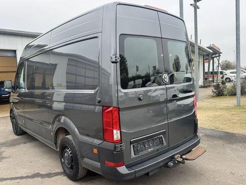 Gebraucht VW Crafter 140 PS (102 kW) 2021 Grau Van