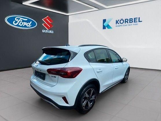 Gebraucht Ford Focus Active 125 PS (91 kW) 2022 Weiß Limousine
