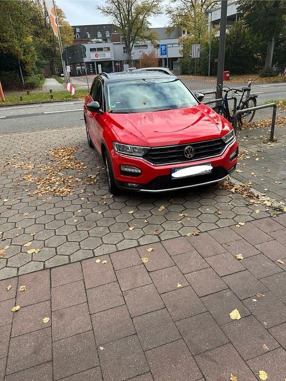 Rot Gebraucht 2019 VW T-Roc Style SUV | 14.100 € (Guter Preis) - Bild 1/4