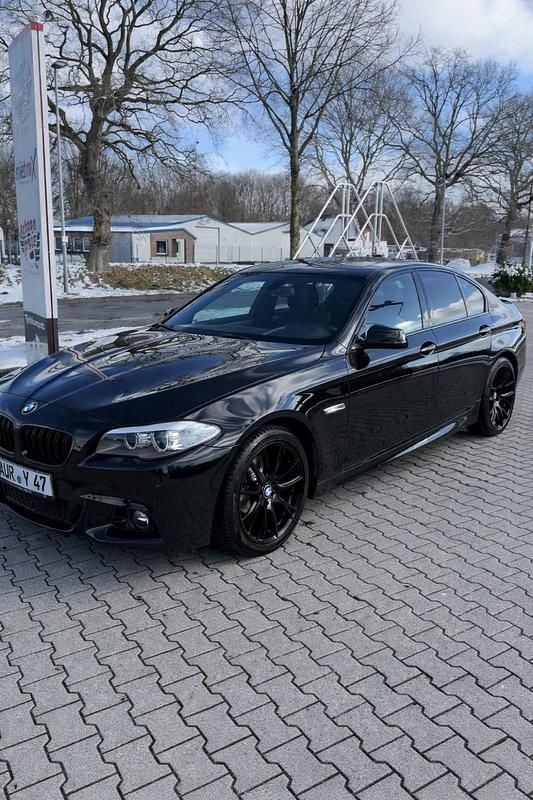 Gebraucht BMW 520 M Sport 184 PS (135 kW) 2014 Schwarz Limousine