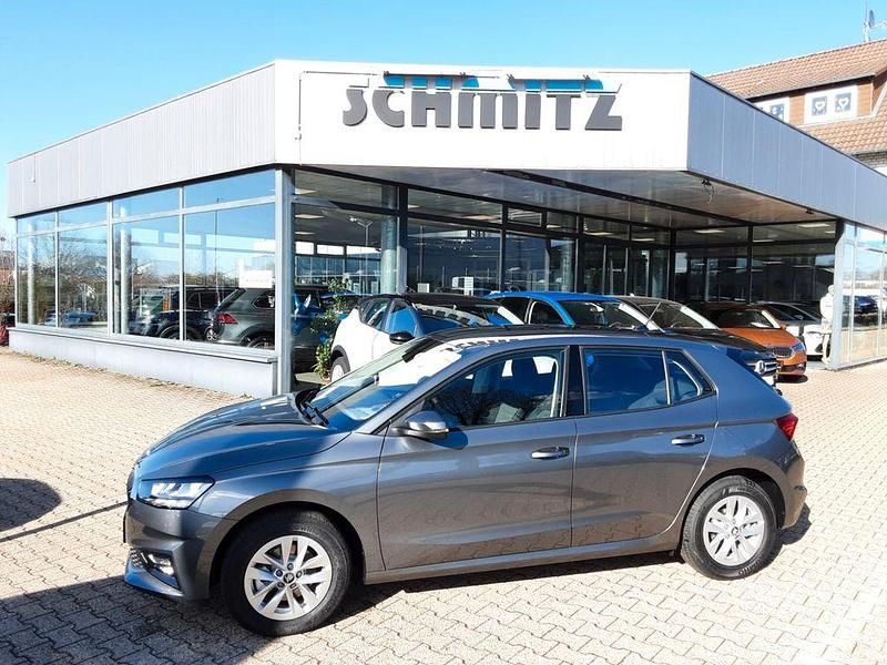 Neu Skoda Fabia Selection 116 PS (85 kW) 2025 Graphite grau metallic Kleinwagen