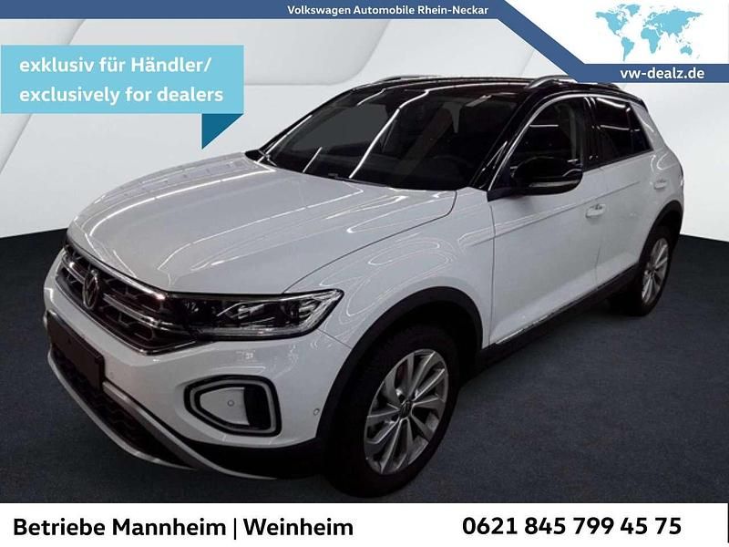 Pure white Gebraucht 2024 VW T-Roc Style SUV | 26.499 € (Superpreis) - Bild 1/1