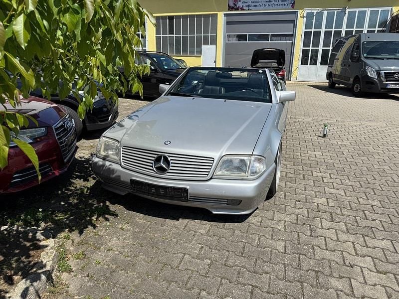 Silber Gebraucht 1992 Mercedes SL500 Cabrio | 17.980 € - Bild 1/4