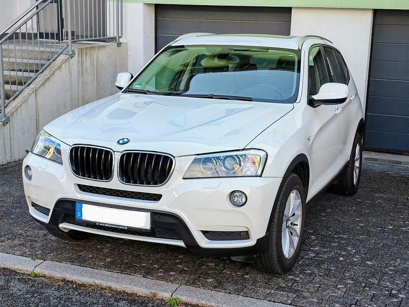 Weiß Gebraucht 2014 BMW X3 Sport Line SUV | 15.200 € (Fairer Preis) - Bild 1/4