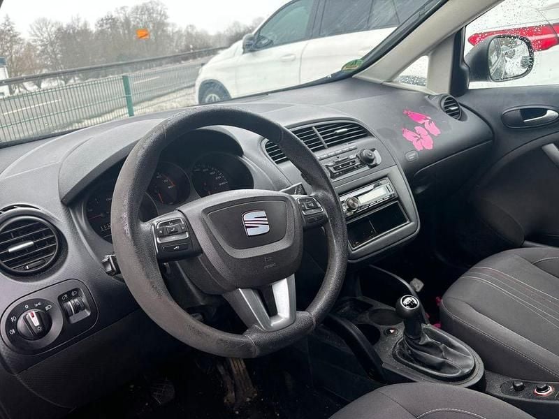 Grau Gebraucht 2013 Seat Altea Copa Limousine | 1.490 € (Superpreis) - Bild 1/4