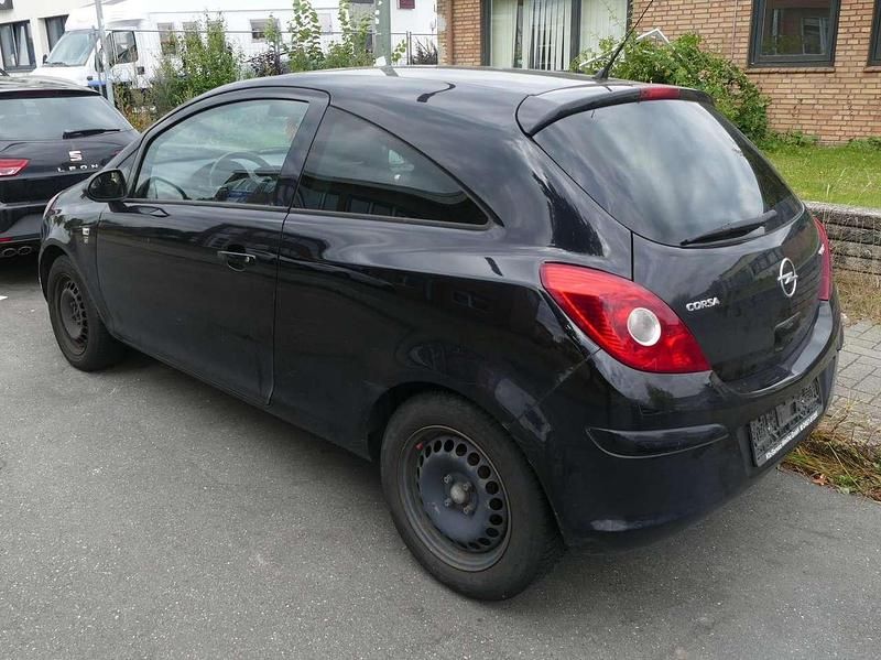 Gebraucht Opel Corsa 69 PS (50 kW) 2010 Schwarz Kleinwagen