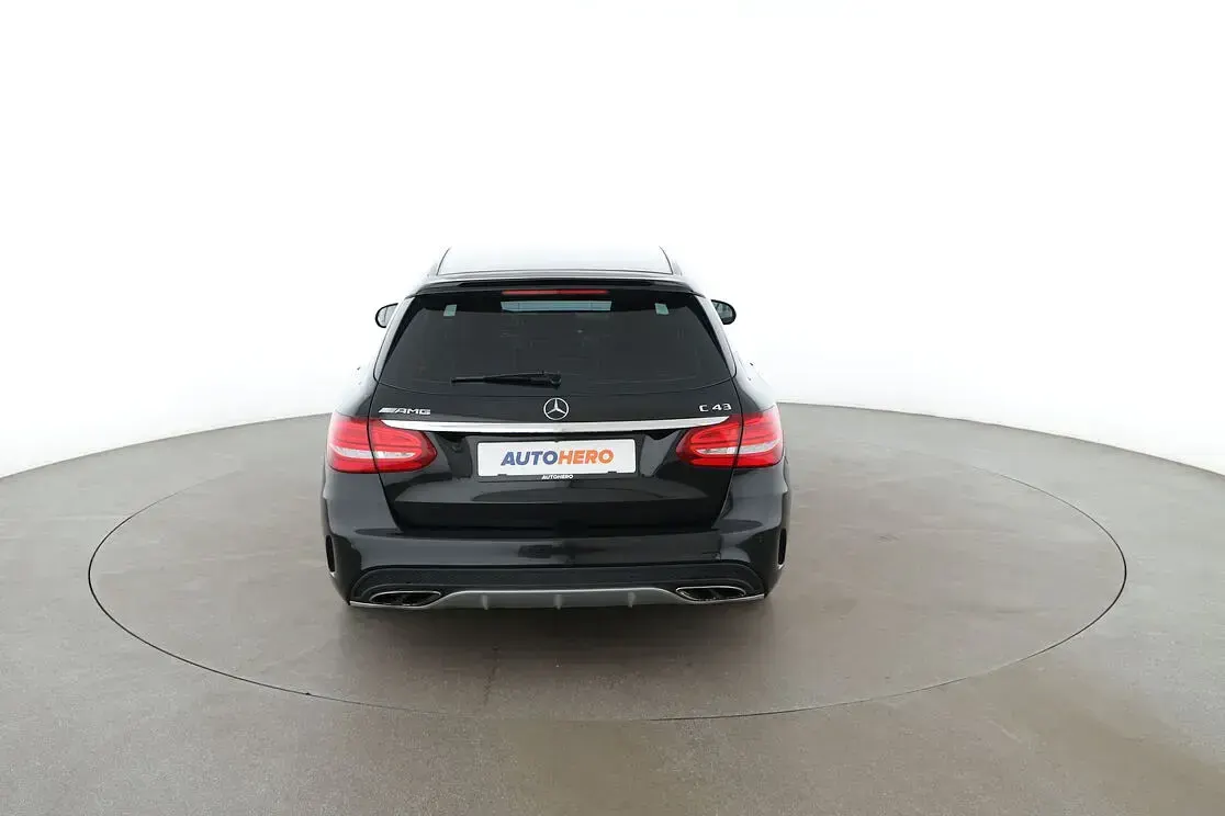 Gebraucht Mercedes C43 AMG AMG 367 PS (269 kW) 2017 Schwarz Kombi