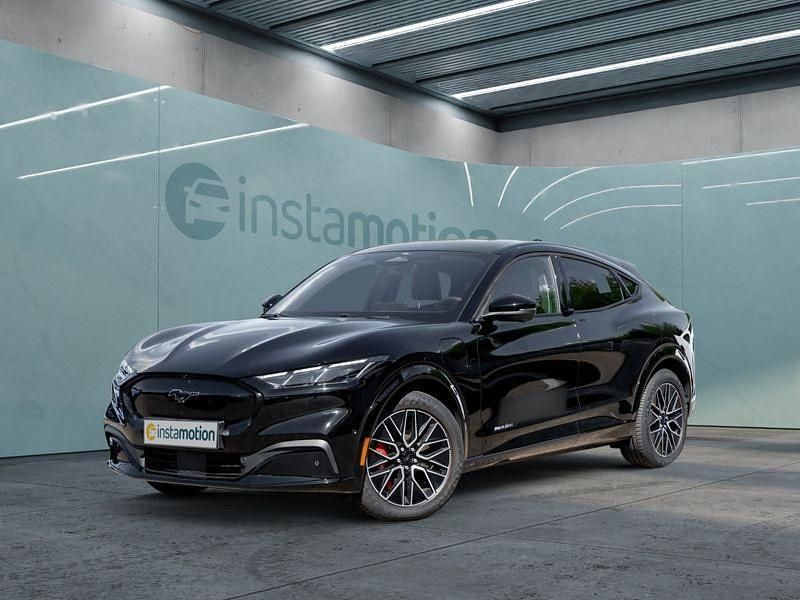 Schwarz Gebraucht 2025 Ford Mustang Mach-E SUV | 54.649 € - Bild 1/4
