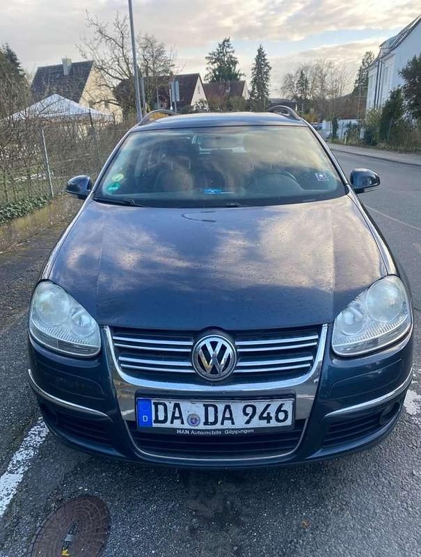 Gebraucht VW Golf VI Comfortline 122 PS (89 kW) 2010 Kleinwagen