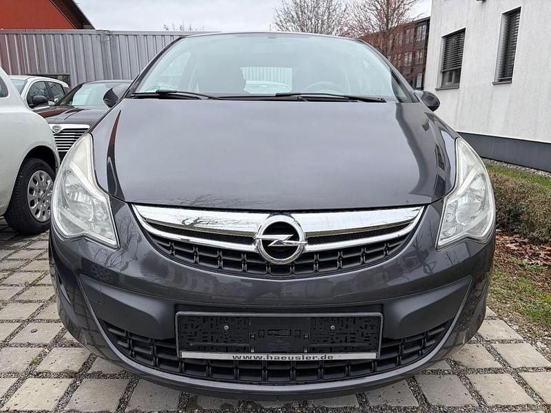 Gebraucht Opel Corsa Selection 69 PS (50 kW) 2012 Grau Kleinwagen