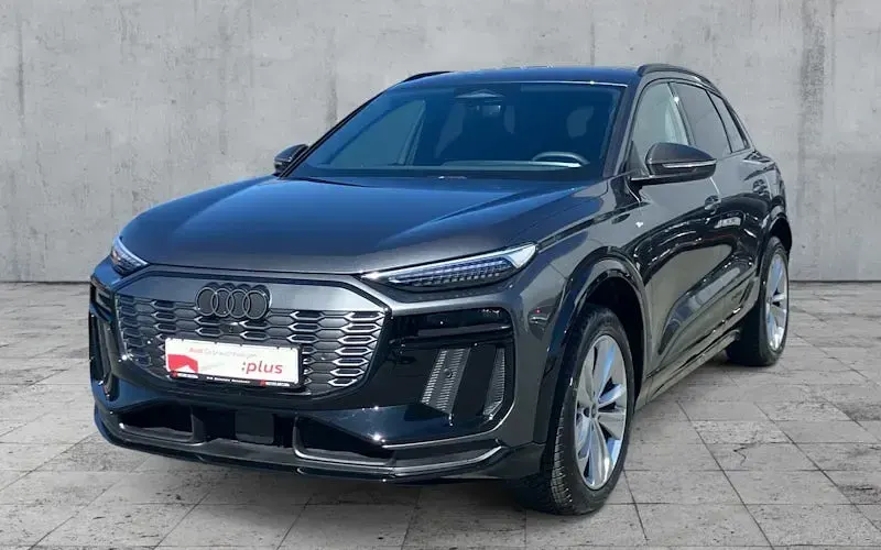 Gebraucht Audi Q6 e-tron Advanced 285 kW (388 PS) 2025 Grau SUV
